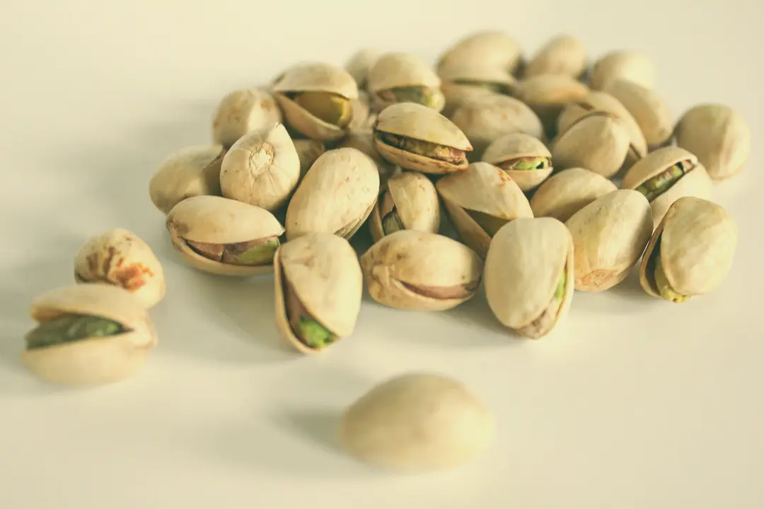 پسته‌ی خندان